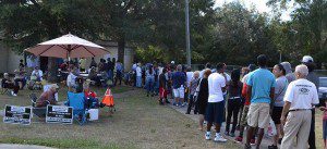 Voters in Orange County, Florida wait on line for several hours at a polling station on Silver Star Road, Nov. 6, 2012 (File photo: L. Scurvin/WONO) 