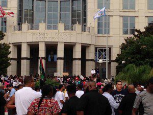 Protesters call for equal justice following Zimmerman verdict, Orange County Courthouse, Orlando, July 17, 2013. (Photo: WONO)